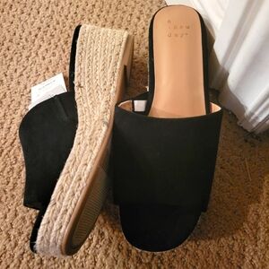 Women's Black Sandals